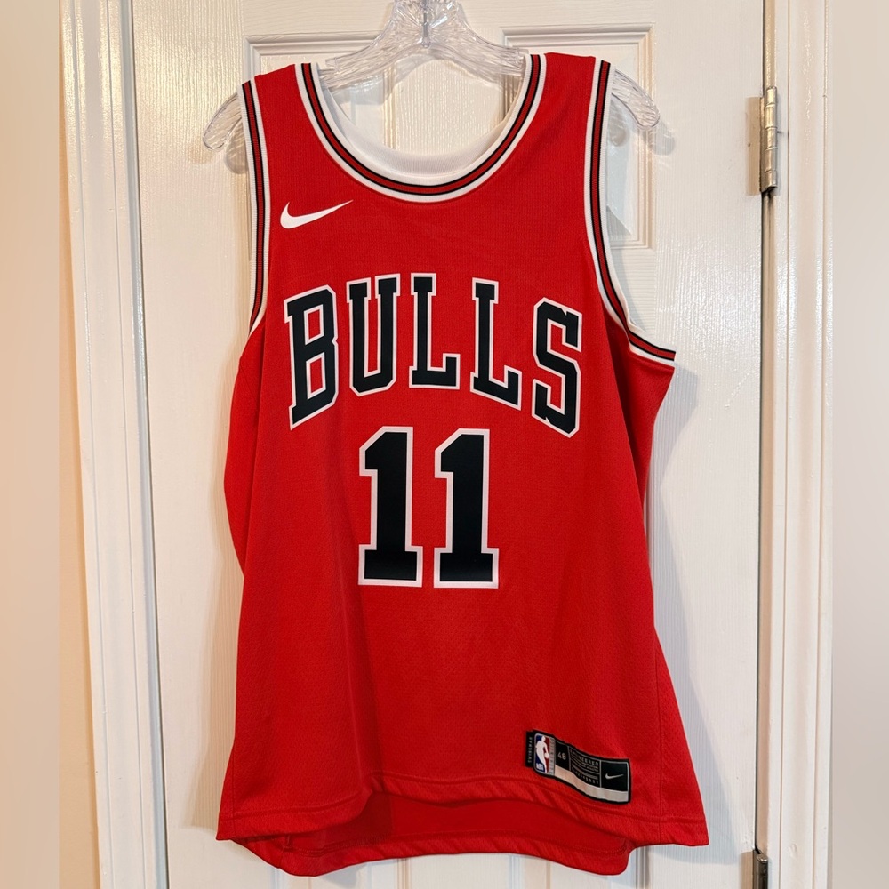 Nike Drifit NBA Bulls #11 DEROZAN Authentic Swingman Jersey size Large Men’s NWT